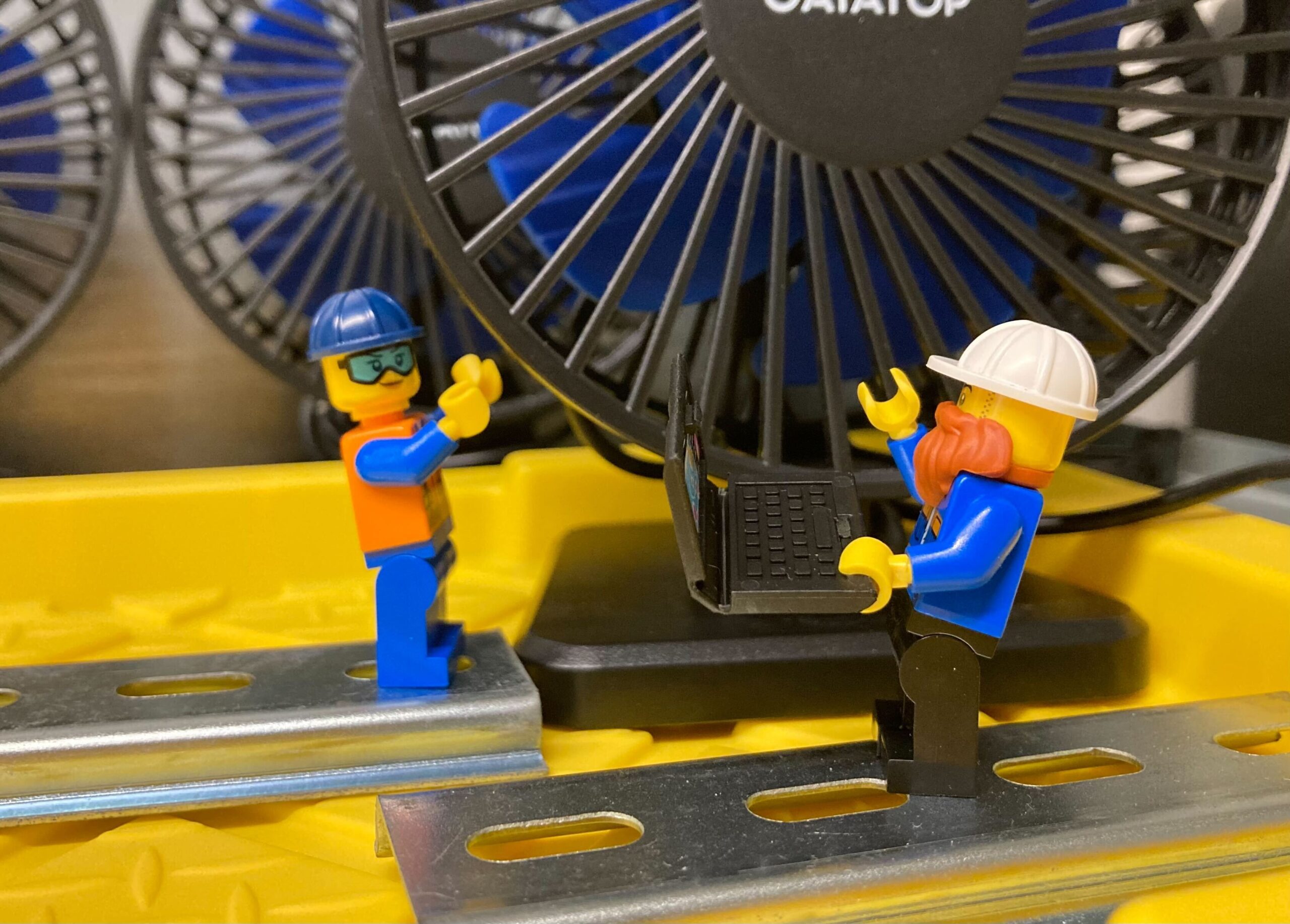 Lego workers by N+1 system fan